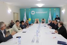 Мажилисмены обсудили с врачами Костанайской области вопросы доступности медицинских услуг