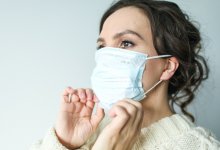 Чуть больше 300 казахстанцев заразились коронавирусом за сутки