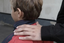 Пенсионера подозревают в развращении маленьких мальчиков в Таразе