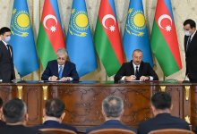 Декларация об укреплении отношений и 10 подписанных документов: каковы итоги визита Токаева в Баку