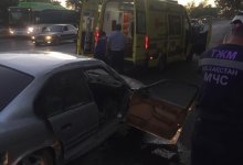 Мужчину зажало в машине во время ДТП в Шымкенте