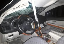 Lexus столкнулся с верблюдом в Атырауской области