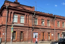 Казахстанцев подозревают в поджоге военкомата в Омске