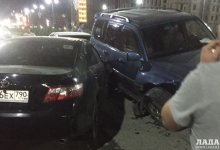 Пьяный водитель протаранил шесть машин в Актау (ВИДЕО)