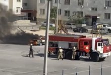 Автомобиль неизвестного хозяина сгорел в Актау (ВИДЕО)