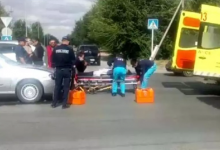 Пенсионерку и ее внучку сбили на пешеходном переходе в Актобе