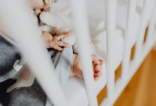 Оставленных без присмотра малышей успели спасти полицейские столицы