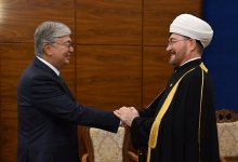 Токаев встретился с председателями Духовных управлений мусульман России и Татарстана