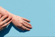 Чиновник призвал граждан не прикасаться к иностранцам в Китае