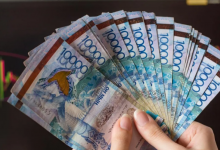 Находящийся “на российско-украинской войне" мужчина обманул женщину из Аксу на два миллиона