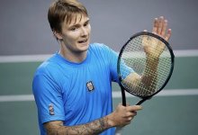 Александр Бублик вышел в полуфинал турнира во Франции