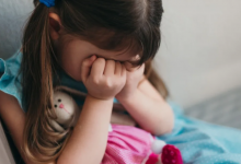 Маленькую девочку пытался изнасиловать мужчина в Жанаозене