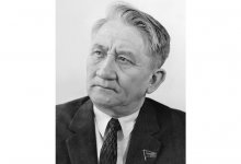 Умел общаться на равных: кем был Габиден Мустафин?