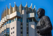 Великому поэту Абаю 177 лет