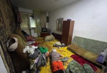 Не может даже ползать – павлодарские волонтеры просят соцслужбы помочь пенсионерке