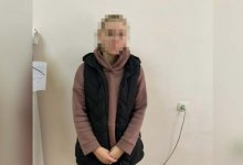 Забирала золото, не отдавая денег, 33-летняя алматинка