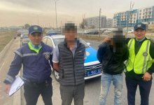 В Алматы трое мужчин напали на детей и забрали их телефоны