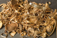 Охранник вынес из бизнес-центра украшений на 10 млн тенге в Актобе