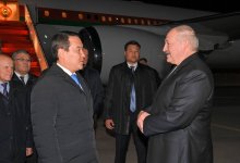 Александр Лукашенко прибыл в Астану