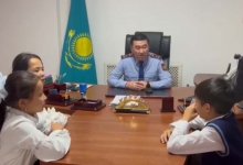 Подростки, снявшие на видео момент кражи, получили награду в Туркестанской области