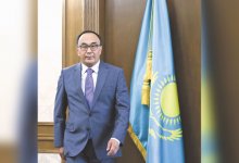 Ерлан Сыдыков: "Будущее Казахстана - образованная молодежь"