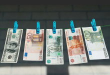 Доллар продолжает расти на торгах в Казахстане