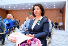 Учителям, врачам и коммунальщикам столицы вручили госнаграды