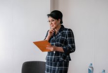 Болит душа за каждую женщину: Салтанат Турсынбекова встретилась с многодетными мамами в Астане