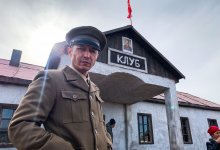 Для съемок военного фильма в степи Алматинской области построили аул