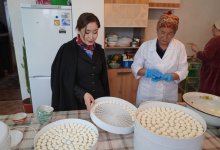 Национальные ценности и семейный бизнес. Что обсудила Каракат Абден с жителями Алматинской области?