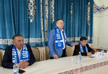 Кандидат от оппозиции Ауесбаев встретился с избирателями в Шымкенте