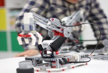 Тренировать школьные команды по робототехнике по всему миру пригласили педагогов Казахстана