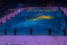 Занесенный в Книгу рекордов флаг Казахстана раскрыли на матче "Барыса" в Астане