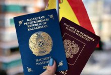 Почти год получала пенсию от Казахстана и России жительница Алтая
