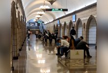 Акцию в метро провели сторонники Салтанат Турсынбековой в Алматы