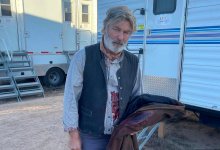 Болдуин подал в суд на участников съемок "Ржавчины" из-за улик ФБР