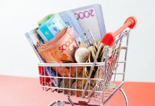 Прожиточный минимум у мужчин на треть больше, чем у женщин в Казахстане