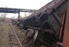 14 грузовых вагонов сошли с рельсов в Карагандинской области