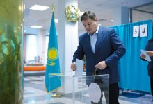 Исполнительный секретарь партии ANANAT проголосовал на выборах