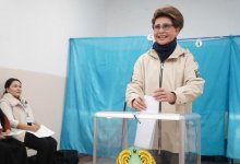 Кто из казахстанских звезд отдал свой голос на выборах президента