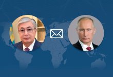 С победой на выборах Токаева поздравил президент России