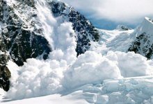 Опасность схода лавин сохраняется в горах Алматинской области