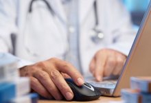 Фиктивные справки и больничные листы продавали в медцентрах Астаны (ВИДЕО)