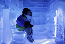 Обледенелая туалетная кабина в поезде развеселила казахстанцев (ВИДЕО)