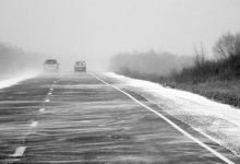 Движение на автодорогах двух регионов Казахстана перекрывают из-за мороза