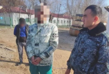 Мужчина ограбил своего соседа, угрожая ножом, в Туркестанской области