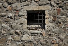 Должников по автоналогам отправляют за решетку в Костанайской области