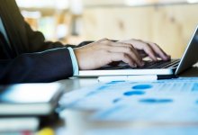 Акимат Приозерска купит ноутбук за 1,3 млн тенге