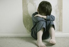 В изнасиловании четырех мальчиков обвиняют страдающего слабоумием в Текели