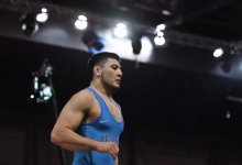 Казахстанец завоевал бронзу на Кубке мира по вольной борьбе в США